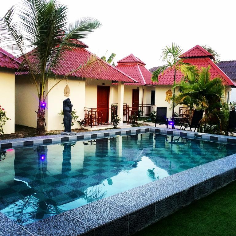 Sahaa Beach Resort Sihanoukville Eksteriør bilde